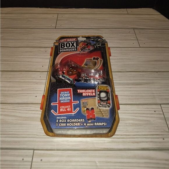 Tony Hawk Box Boarders Thalente Biyela Fingerboard Skateboard 2018 w Ramps New - Picture 1 of 7